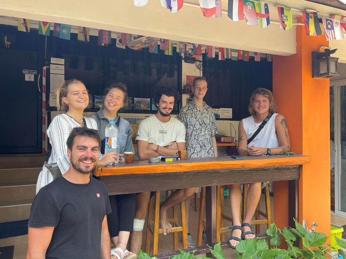 Voyagers Hostel Phi Phi-øyene Eksteriør bilde