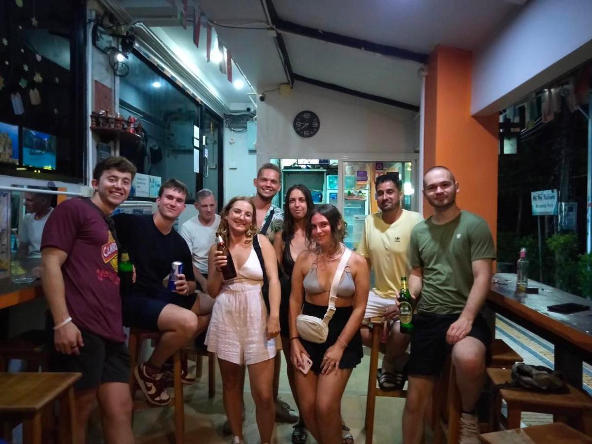 Voyagers Hostel Phi Phi-øyene Eksteriør bilde